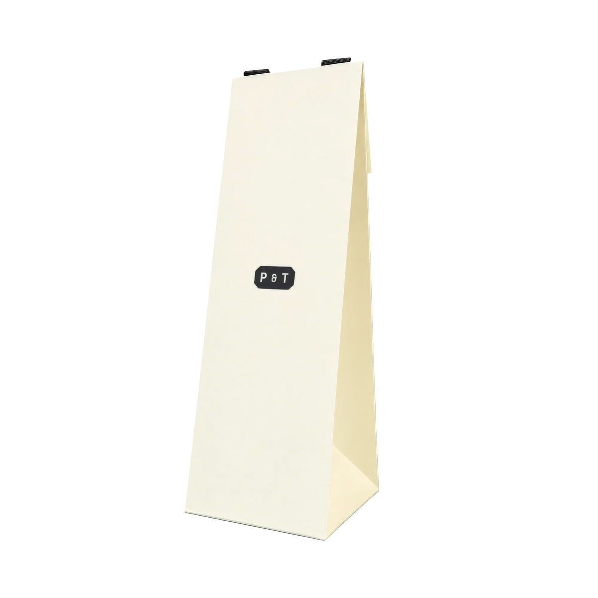 Cremefarbener Papierbeutel mit schwarzem P&T-Label, oben mit Clips verschlossen.