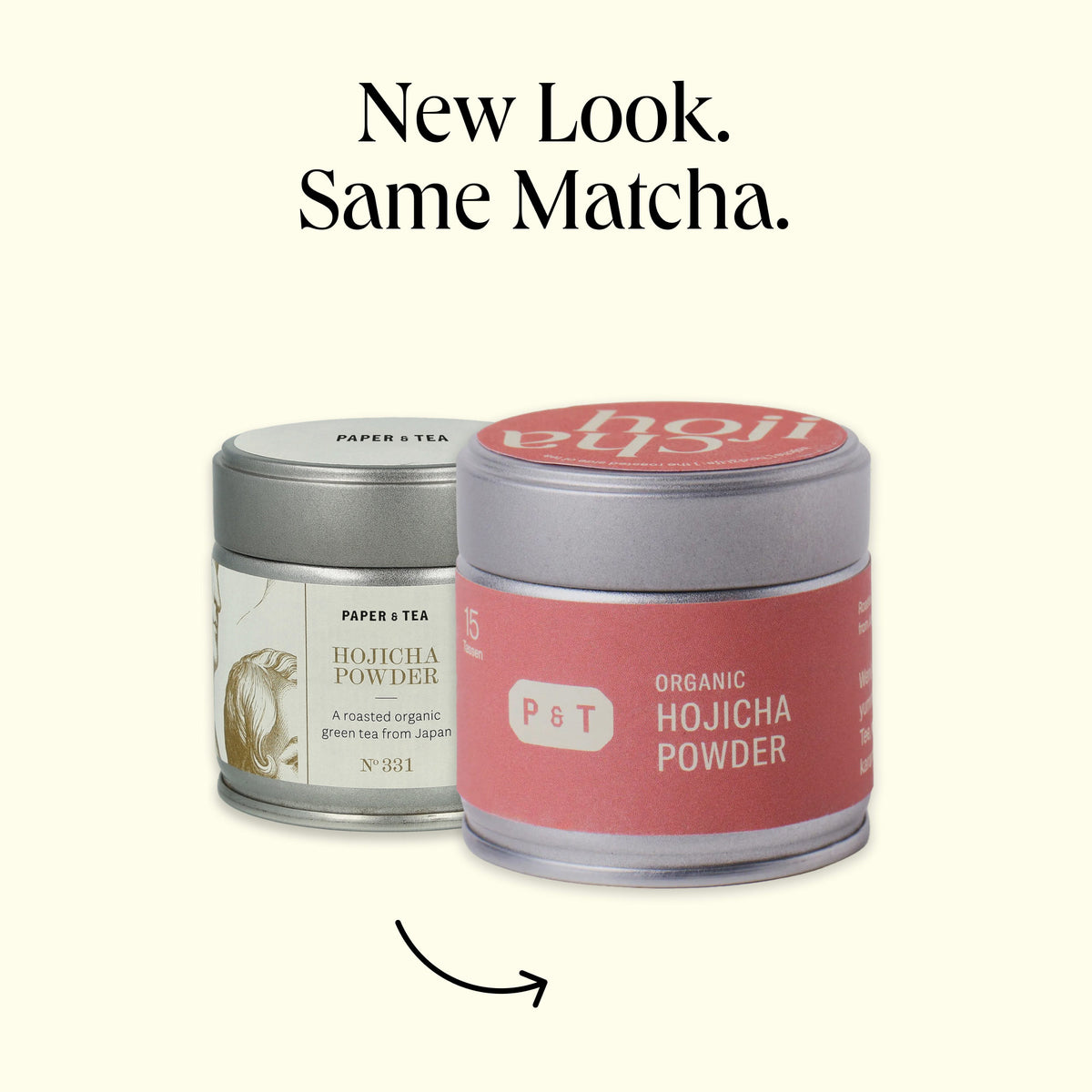 Zwei Metalldosen mit Hojicha-Pulver, alte Vintage-Verpackung im Hintergrund, moderne coral-pinke P&T-Dose vorne.